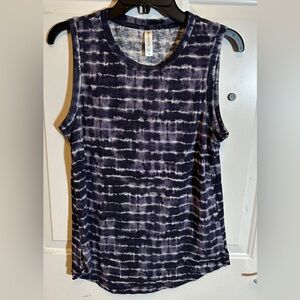 Athleta Women's Breezy Stripe Tank #980760 Tie Dye Stripe Navy Size Med